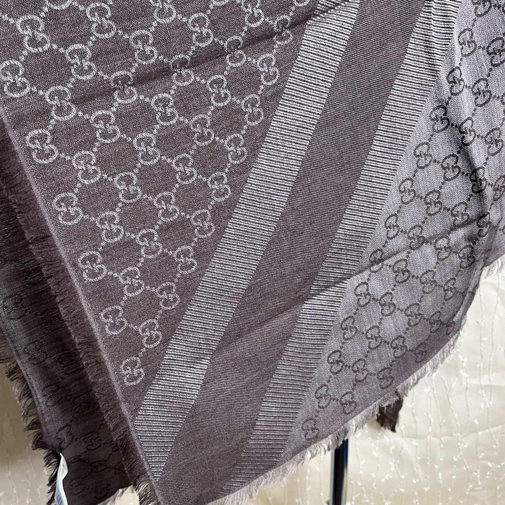 Gucci. A1 - image 4
